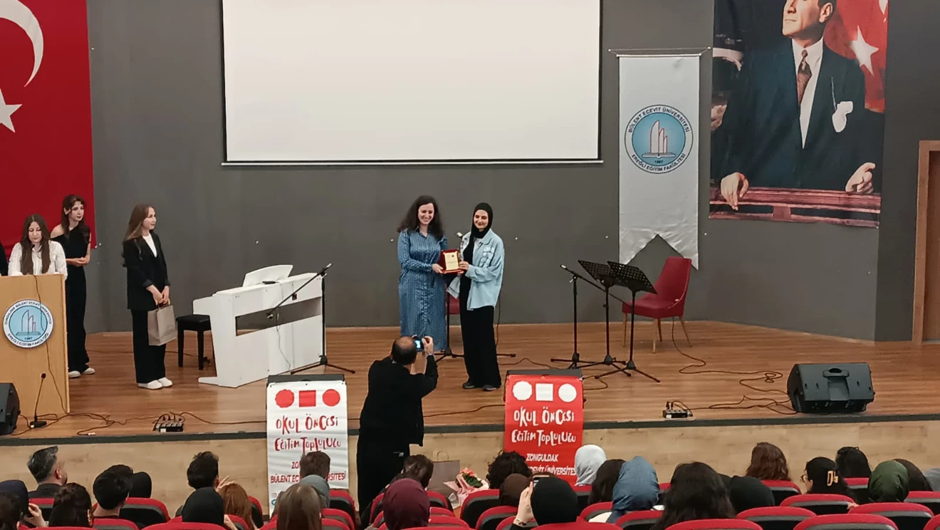 Edebiyat Kulübü